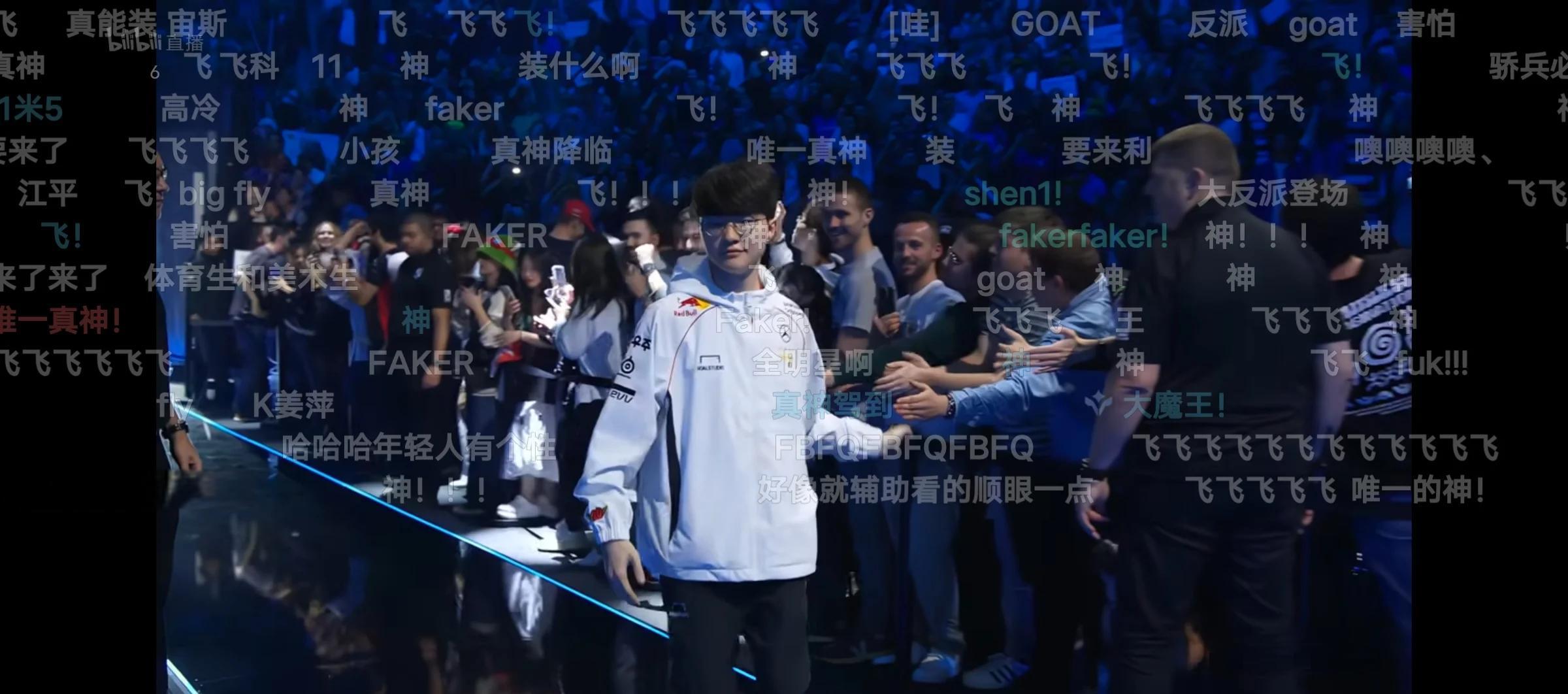  Faker迎来十五赛季高光表现，日本队球迷沸腾！