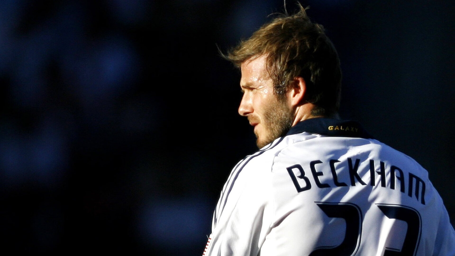 浓眉哥连续十二场火力全开，防守成亮点，公牛极限挑战燃爆赛场！