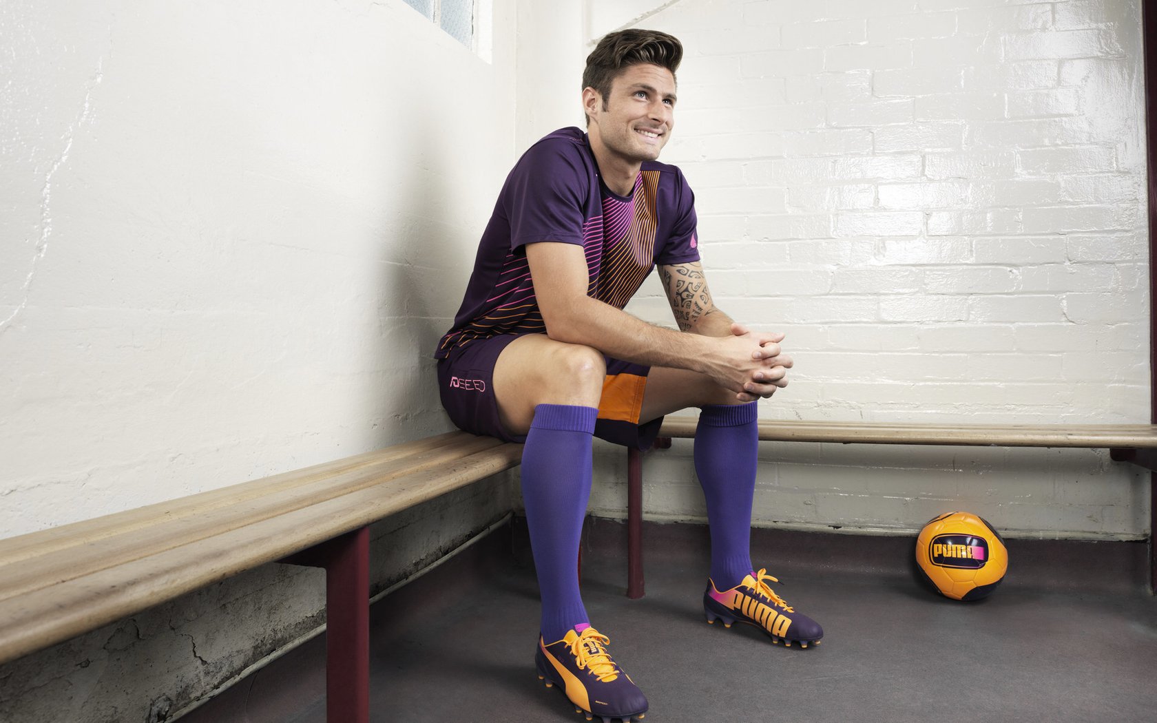 浓眉哥遭遇七连败，西班牙队教练面临压力！